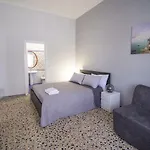 Alojamento de Acomodação e Pequeno-almoço Raffaello Terzigno